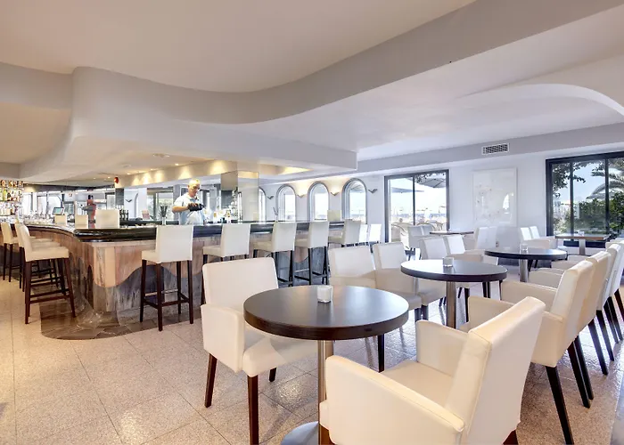 Grupotel Aguait & - Adults Only Szálloda