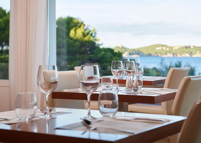 Grupotel Aguait & - Adults Only Hotel