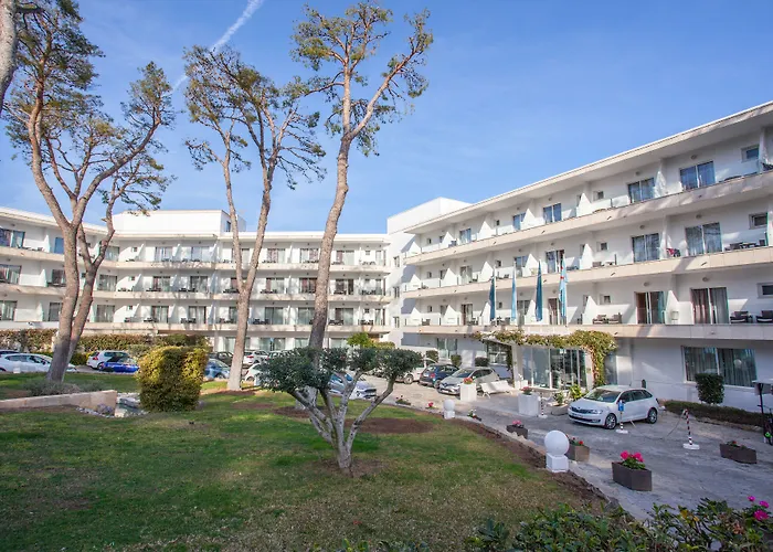 Grupotel Aguait & - Adults Only 4*