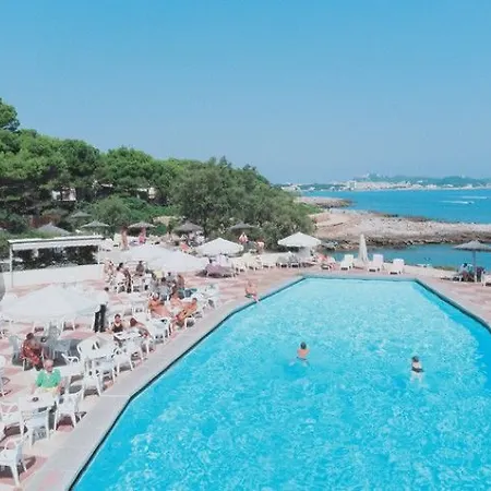 فندق Grupotel Aguait & - Adults Only